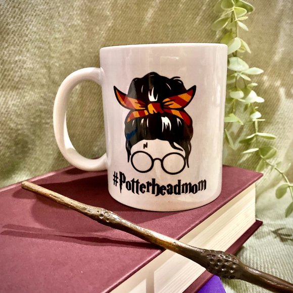 PotterheadMom Hashtag - Gryffindor Headband - 11 oz White Ceramic Mug - Picture 4 of 6